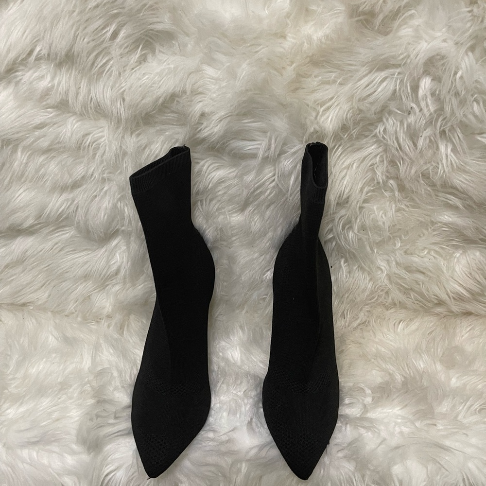 Stretch ankle boots
